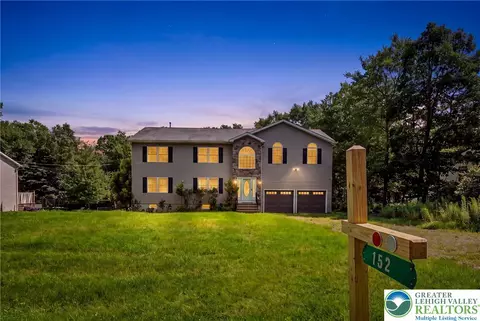 152 Granite Rd, Long Pond, PA 18334