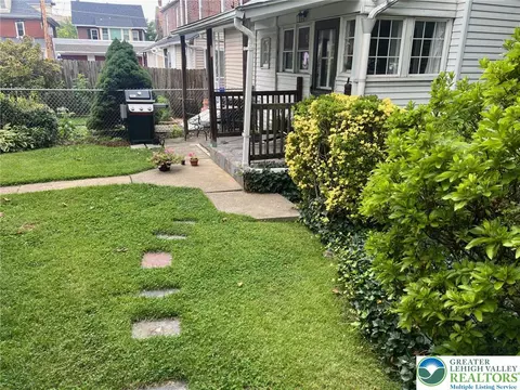 Exterior - 324 E Laurel St, Bethlehem, PA 18018 photo 8 of 12
