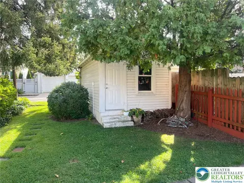 Exterior - 324 E Laurel St, Bethlehem, PA 18018 photo 12 of 12