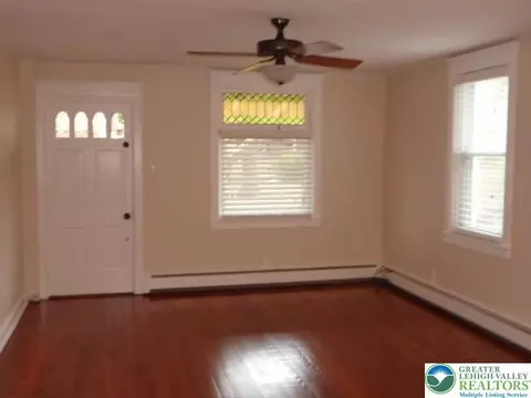 Living - 324 E Laurel St, Bethlehem, PA 18018 photo 1 of 3