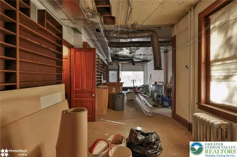 Entry Way - 512 E 4th St, Bethlehem, PA 18015 photo 2 of 14