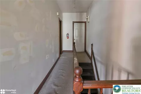 Entry Way - 512 E 4th St, Bethlehem, PA 18015 photo 8 of 14