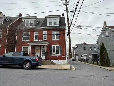 139 S 9th St, Easton, PA 18042