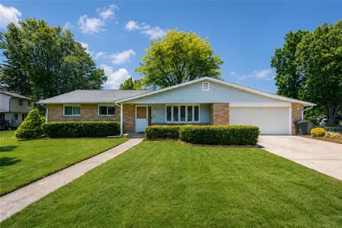 4245 Windsor Pl, Center Valley, PA 18034