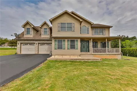 42 Louis Cir, Drums, PA 18222