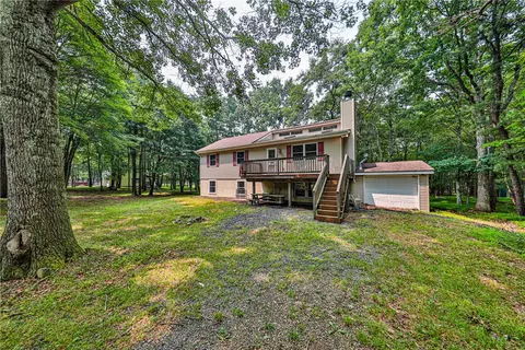 85 Caedman Dr, Albrightsville, PA 18210