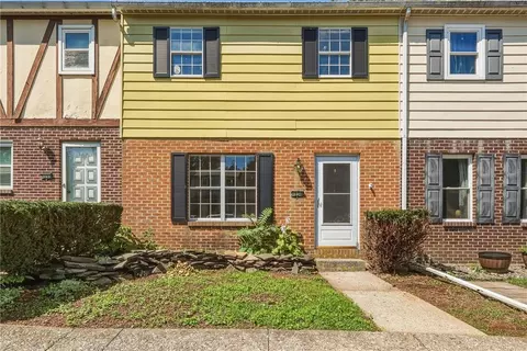 1230 Eagle St, Allentown, PA 18106