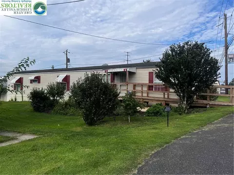 5475 Hamilton Blvd #35, Wescosville, PA 18106