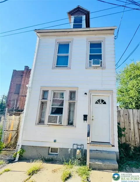 175 W Pine St, Allentown, PA 18102