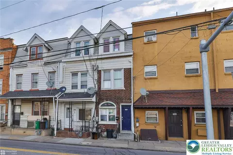 705 N Front St, Allentown, PA 18102