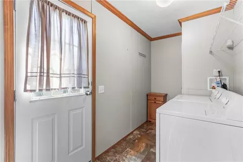 Other - 2 Woodview Ct, Bath, PA 18014 photo 5 of 8