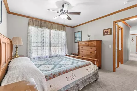 Bedroom - 2 Woodview Ct, Bath, PA 18014 photo 1 of 3