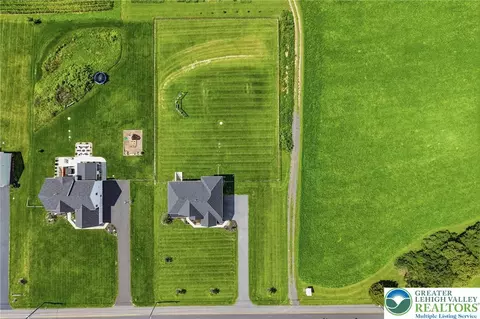 View/Area - 1275 Keller Rd, Wind Gap, PA 18091 photo 2 of 5