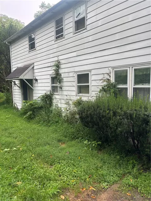5006 Chestnut Hl NE, Center Valley, PA 18034