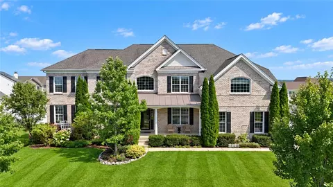 7406 Cedar Rd, Macungie, PA 18062