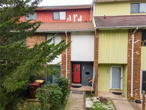 1546 Creekside Rd, Fullerton, PA 18052