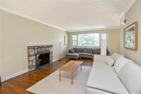 Living - 205 Bridle Path Rd, Bethlehem, PA 18017 photo 2 of 3