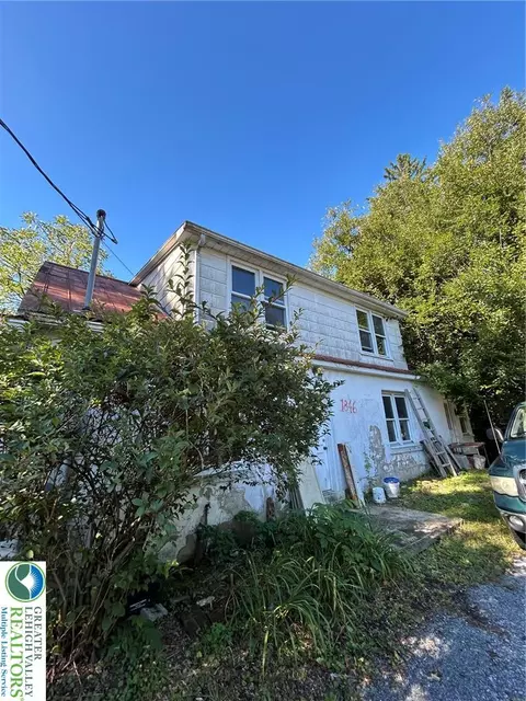 1846 Independent Rd, Breinigsville, PA 18031