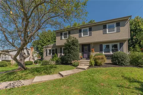 1063 Manor Dr, Allentown, PA 18103