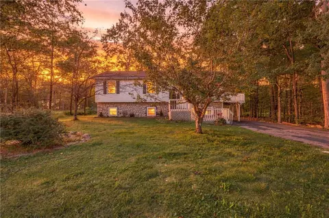 5108 Derby Rd, Coolbaugh Twp, PA 18466