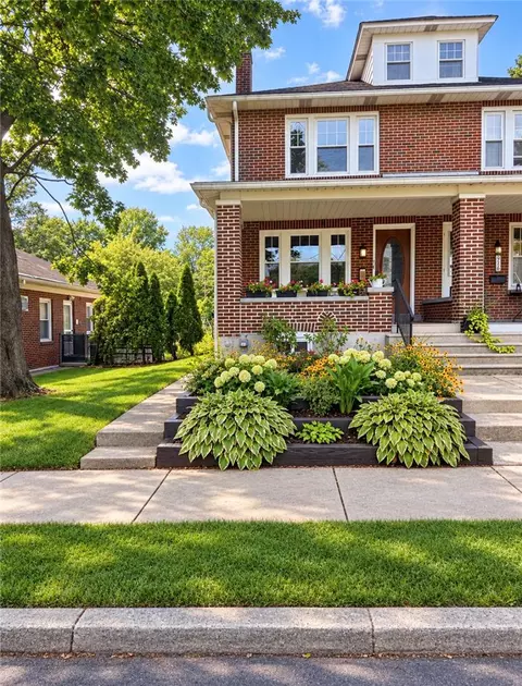 934 Saint Elmo St, Allentown, PA 18104