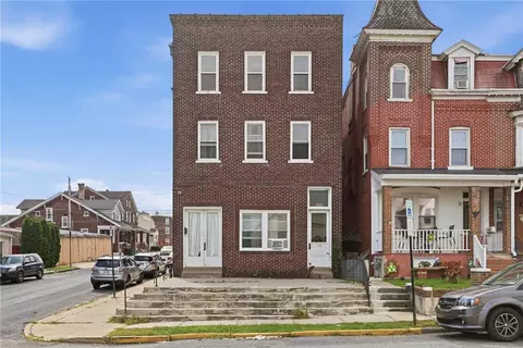 702 Saint John St, Allentown, PA 18103