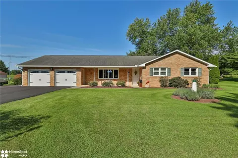 2623 Willow St, Coplay, PA 18037