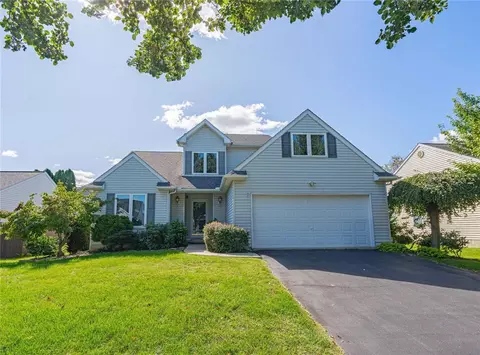 1782 Blush Dr, Easton, PA 18045