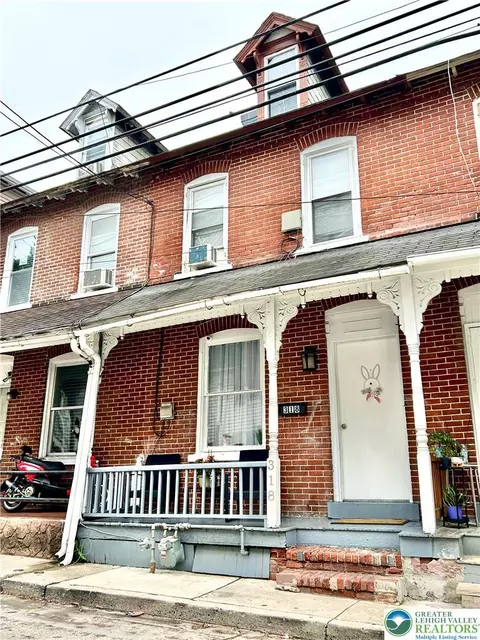318 N Fountain St, Allentown, PA 18102