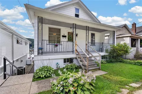 78 E Diaz Ave, Nesquehoning, PA 18240