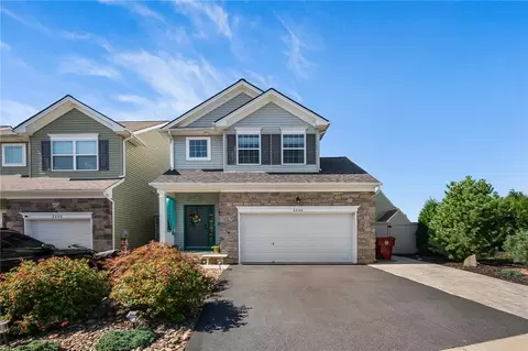 2226 Huntington Ln, Easton, PA 18040
