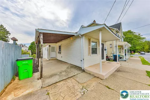 Exterior - 446 Maple St, Bethlehem, PA 18018 photo 6 of 17