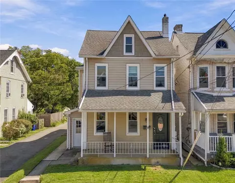 238 North St, Emmaus, PA 18049