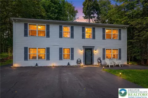 2731 N Bonnyview Ln, Coolbaugh Twp, PA 18466