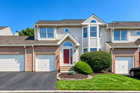 237 Ridings Cir, Macungie, PA 18062