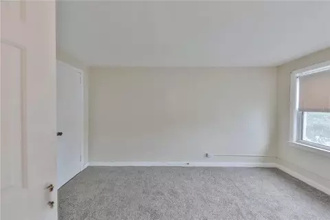 Bedroom - 428 E Garrison St, Bethlehem, PA 18018 photo 1 of 11