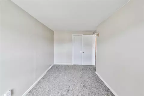 Bedroom - 428 E Garrison St, Bethlehem, PA 18018 photo 9 of 11
