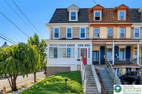 200 N 7th St, Easton, PA 18042