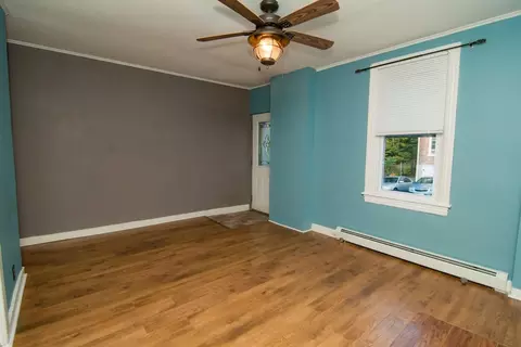 Living - 735 2nd Ave, Bethlehem, PA 18018 photo 2 of 4