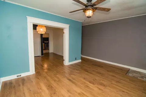 Living - 735 2nd Ave, Bethlehem, PA 18018 photo 1 of 4