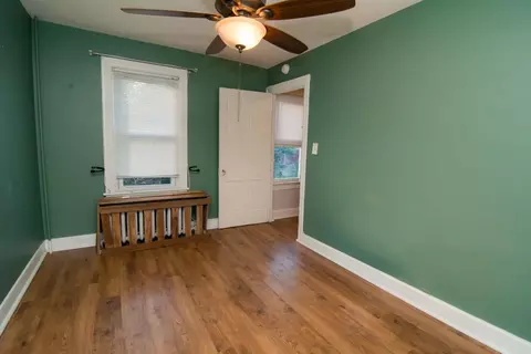 Bedroom - 735 2nd Ave, Bethlehem, PA 18018 photo 2 of 11