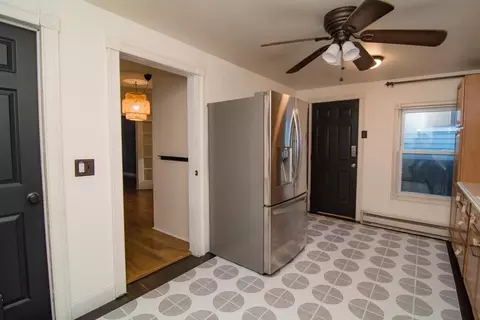 Entry Way - 735 2nd Ave, Bethlehem, PA 18018 photo 1 of 3