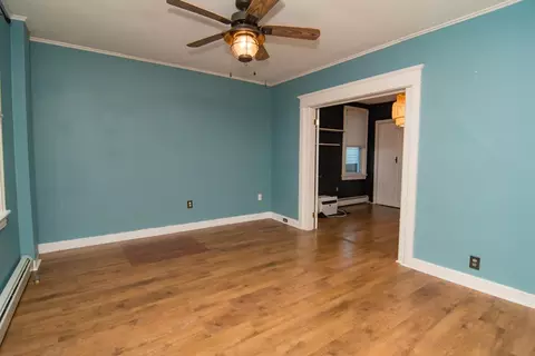 Living - 735 2nd Ave, Bethlehem, PA 18018 photo 4 of 4