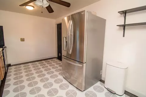 Kitchen - 735 2nd Ave, Bethlehem, PA 18018 photo 3 of 5