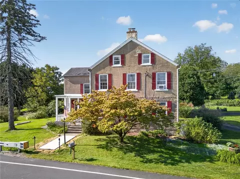 2307 Howertown Rd, Northampton, PA 18067