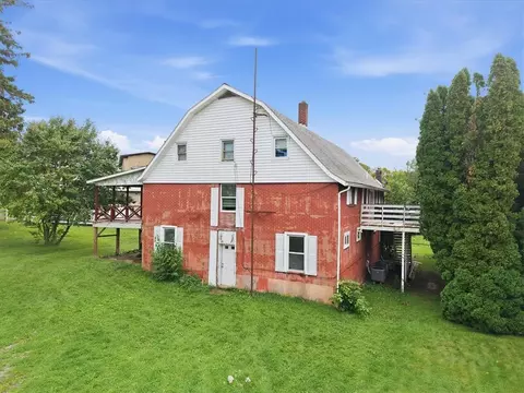 112 W 25th St, Northampton, PA 18067