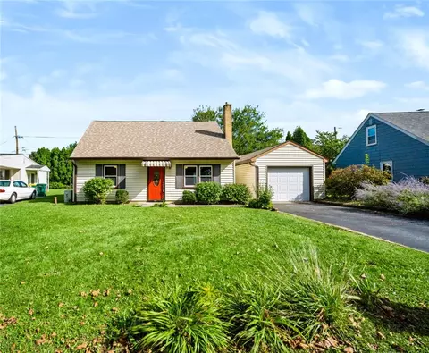 2907 Eldridge Ave, Palmer Township, PA 18045