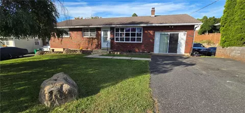 1112 S 9th St, Allentown, PA 18103