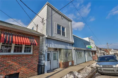 50 W Catawissa St, Nesquehoning, PA 18240
