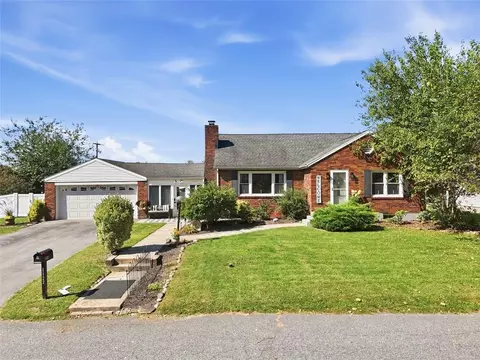 1122 Americus Ave, Allentown, PA 18103